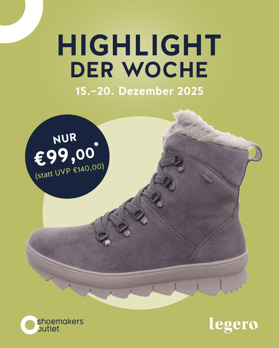 Ein Plakat bewirbt einen Bootsverkauf vom 15. bis 20. Dezember 2025. Die Stiefel sind grau mit Pelzbesatz, haben eine dicke Sohle und mehrere Riemen. Der Preis beträgt 99 Euro, verglichen mit einem regulären Preis von 140 Euro.