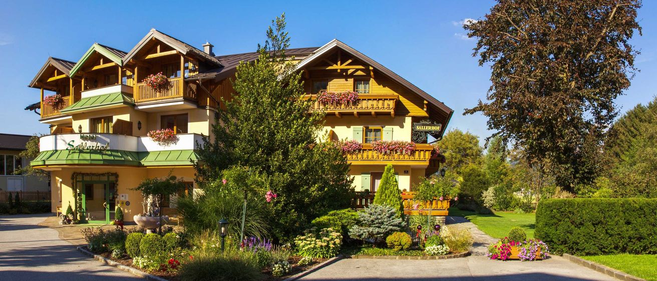 Bild enthält, Hotel, Resort, Plant, Person, Housing