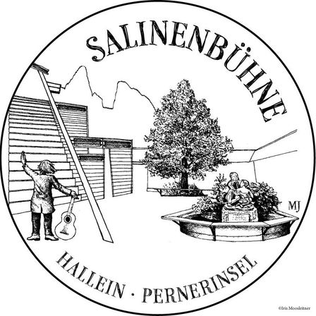 Ein rundes Emblem zeigt ein Gebäude mit Treppen, eine Person, die eine Gitarre spielt, einen Baum und eine Statue in einem Brunnen. Es ist von MJ signiert.