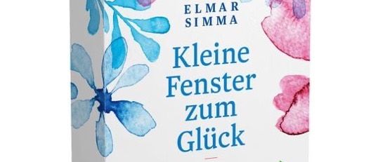 Die Box mit dem Titel 'Kleine Fenster zum Glück' enthält 55 Impulskarten für mehr Vertrauen und innere Stärke. Der Umschlag zeigt ein blumiges Aquarelldesign.