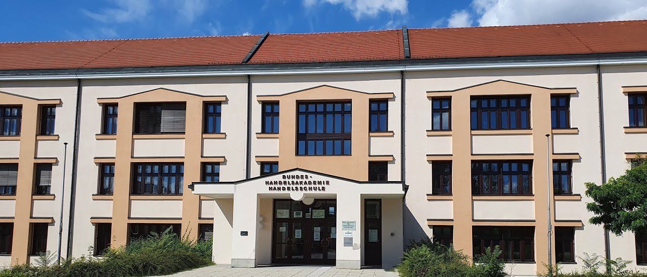 Bild enthält, City, Urban, Architecture, Building, Housing, House