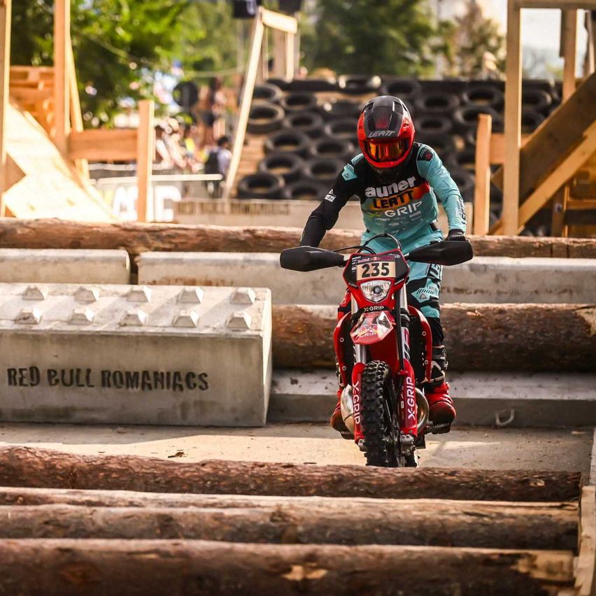 eyJidWNrZXQiOiJhcHBsaWNhdGlvbi1wcm9kLXBhZ2VzLWJ1Y2tldCIsImtleSI6IjM3YzBlYTMxMDBlMWQwZjU0MWJhMzkxNi9wb3N0cy8xNjk3MDE4NzExMzg0XzE3LmpwZWciLCJlZGl0cyI6e319