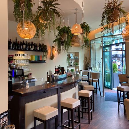 v1_migrated_image_567796