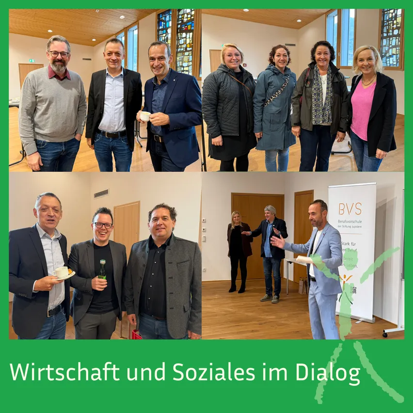 Mehrere Fotos von Menschen in formeller Kleidung, die lächelnd in einem Raum stehen. Ein Foto zeigt einen Mann, der in ein Mikrofon spricht. Ein Banner mit der Aufschrift 'Wirtschaft und Soziales im Dialog.'