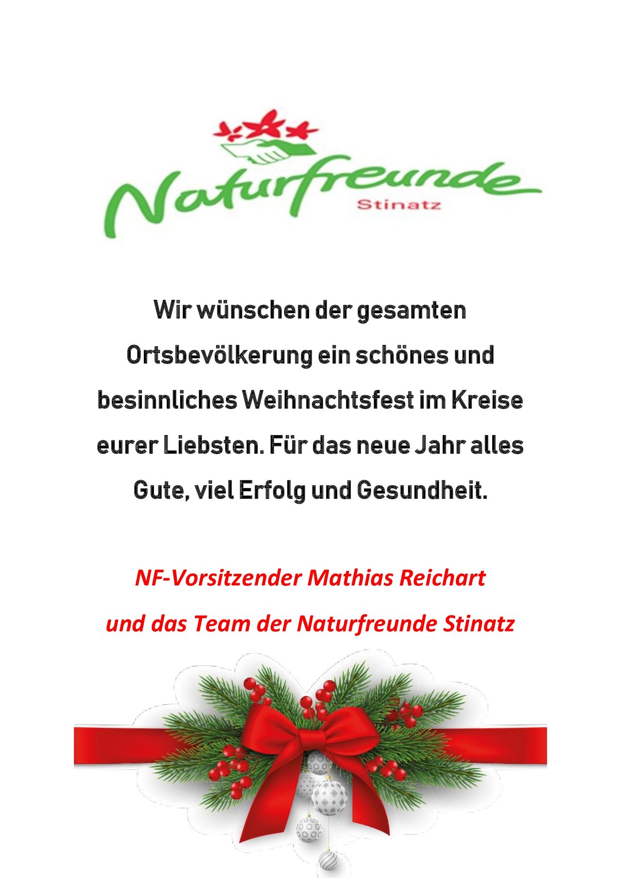 Ein weißes Banner mit dem Logo von Naturfreunde Stinatz. Es wünscht der Gemeinde ein schönes und bedeutungsvolles Weihnachtsfest. Die Nachricht ist von NF-Vorsitzender Mathias Reichart und dem Team unterzeichnet.