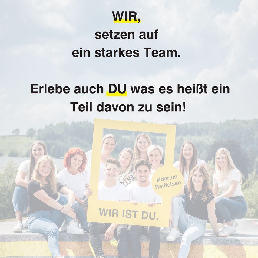 Bild enthält, People, Person, Advertisement, Pants, Poster, Shoe, Face, Head, Jeans, Shorts