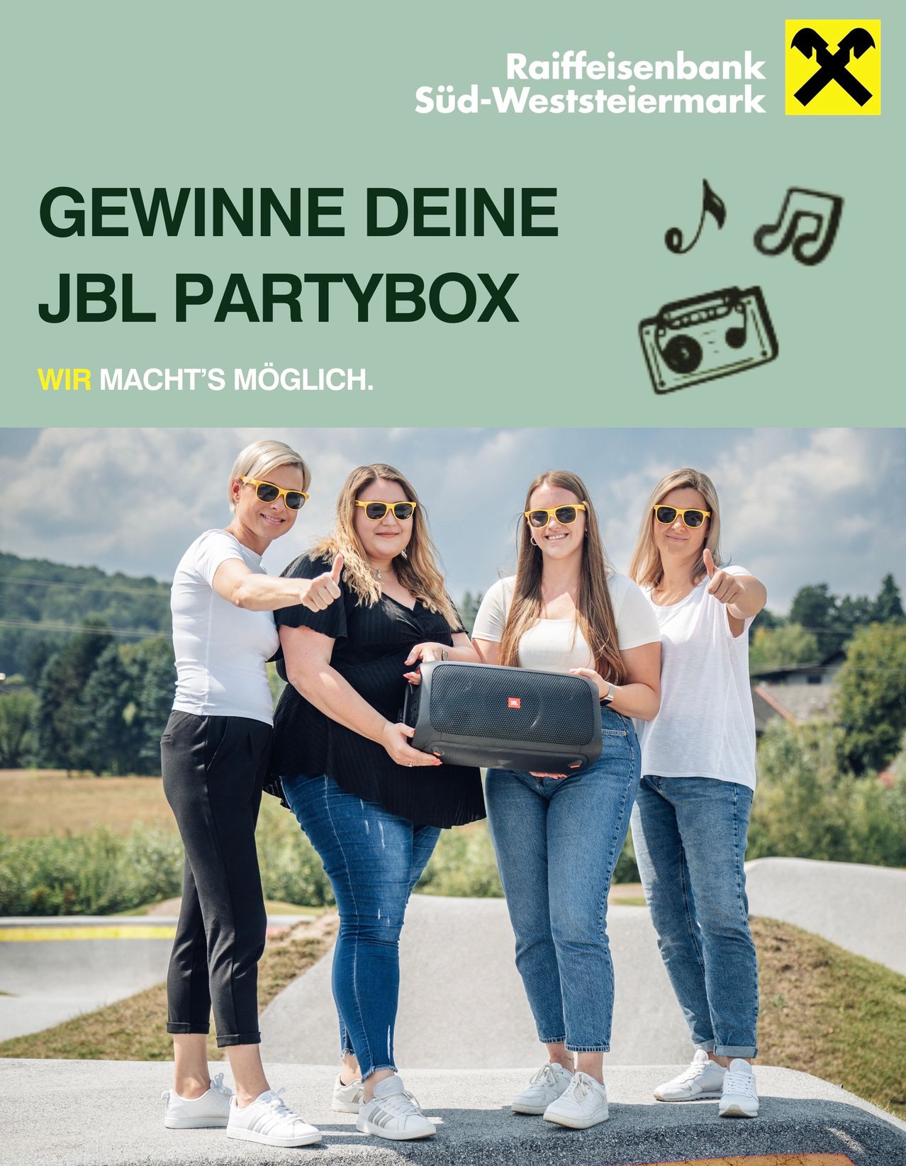 Bild enthält, Pants, Jeans, Female, Girl, Person, Teen, Adult, Woman, Sunglasses, Advertisement