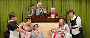 Bild enthält, People, Person, Adult, Bride, Female, Woman, Male, Man, Couch, Glasses