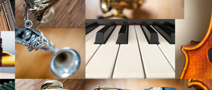 Eine Collage von Musikinstrumenten, darunter eine Trompete, ein Saxophon und Klaviertasten. Die Trompete und das Saxophon sind scharf, während die Klaviertasten verschwommen sind.