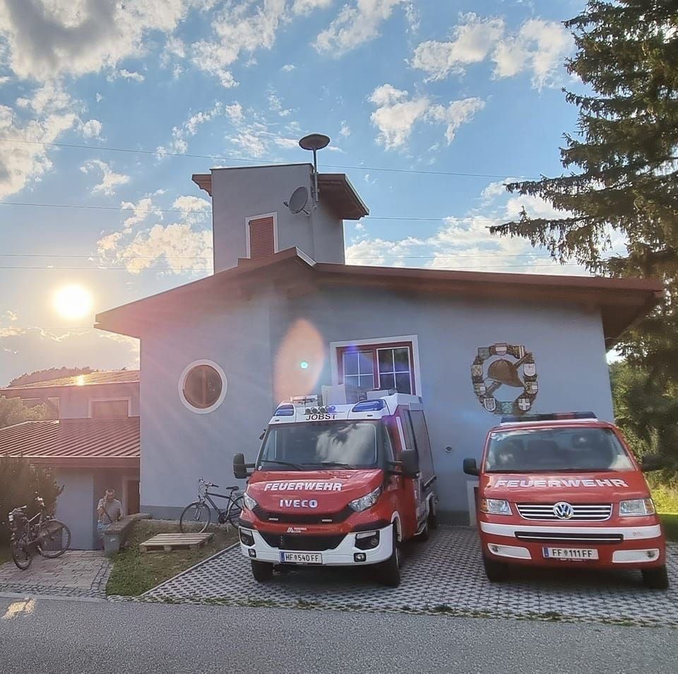 Moving Van, Transportation, Van, Vehicle, Truck, Car, Fire Station, Fire Truck, Machine, Wheel
