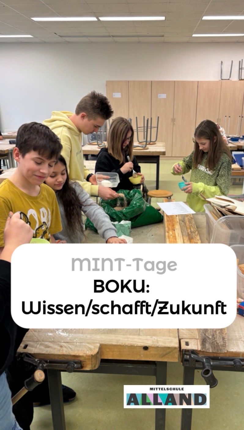 Several students are doing a science experiment in a classroom. One girl is stirring a bowl, another is holding a cup, and a boy is looking down. The text reads 'MINT-Tage BOKÜ: Wissen/Schafft/Zukunft.'