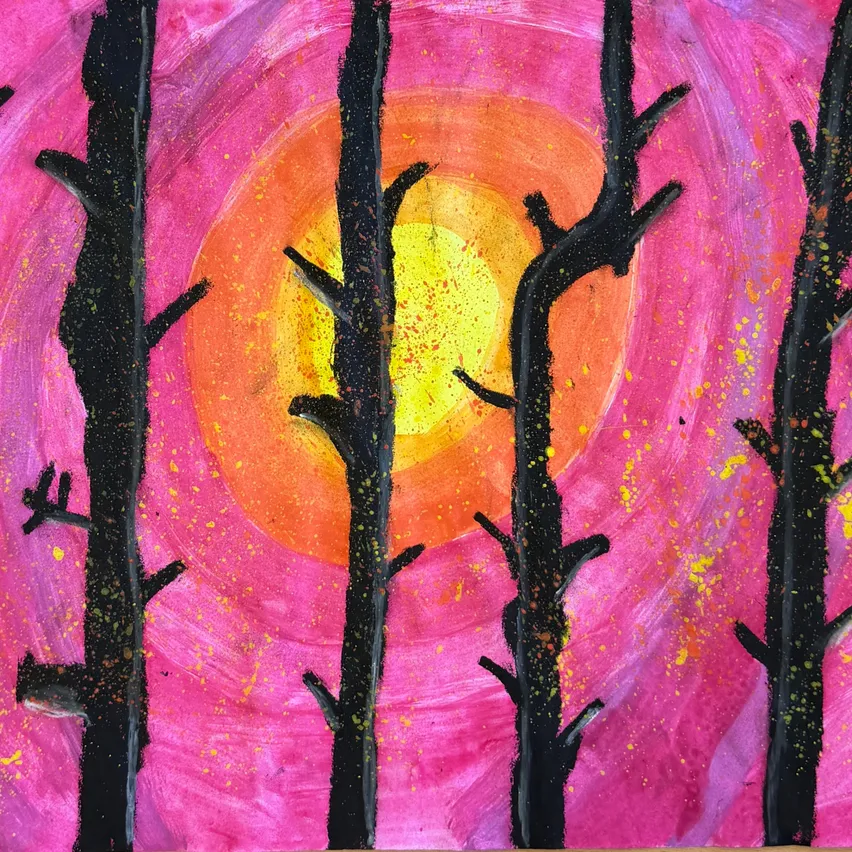 Ein Gemälde eines Sonnenuntergangs mit einem rosa und orangefarbenen Gradienten im Hintergrund und mehreren kahlen Bäumen in Schwarz.