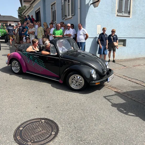 Car, Vehicle, Hot Rod, City, Street, Urban, Person, Wheel, Spoke, Shorts