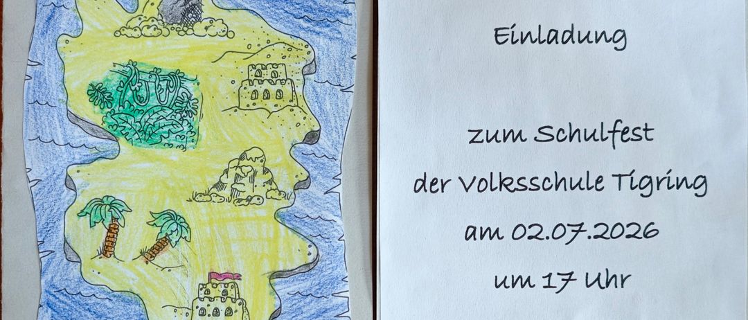 Eine Einladung zu einer Schatzsuche an der Volksschule am 02.07.2022 um 17 Uhr. Die Karte zeigt den Ort mit einem markierten Punkt.