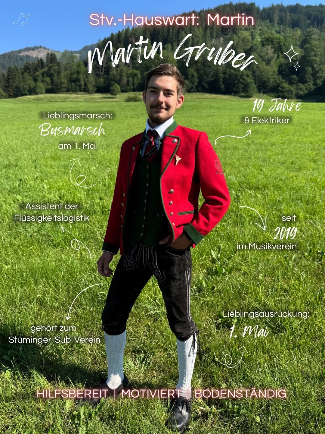 Ein junger Mann in traditioneller bayerischer Kleidung steht in einem grünen Grasfeld mit einem lächelnden Gesicht. Der Text um ihn herum liefert Informationen über seine Rolle und Aktivitäten.