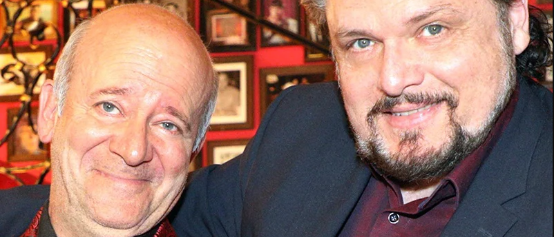 Bild enthält, Face, Head, Person, Photography, Portrait, Coat, Jacket, Adult, Male, Man