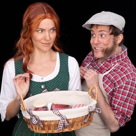 Bild enthält, Adult, Male, Man, Person, People, Female, Woman, Fun, Picnic, Face