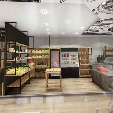 Bild enthält, Architecture, Building, Indoors, Shop, Interior Design, Grocery Store, Sink, Sink Faucet, Market