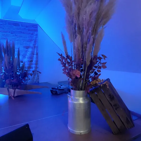Flower, Flower Arrangement, Plant, Flower Bouquet, Interior Design, Floor, Flooring, Ikebana, Living Room, Lighting