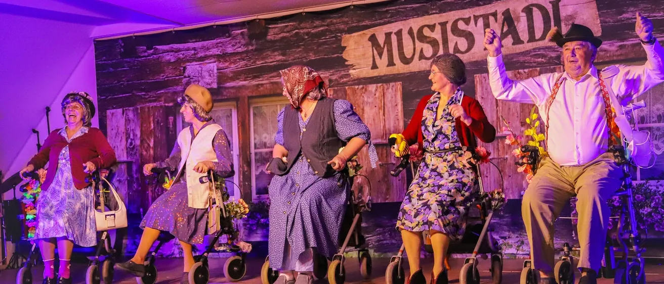 Stage, Adult, Male, Man, Person, Female, Woman, Handbag, Dancing, Shoe