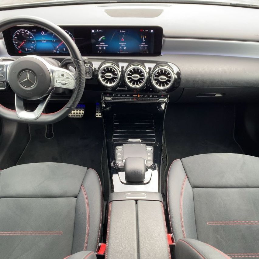 Bild enthält, Car, Transportation, Vehicle, Machine, Wheel, Car - Interior, Car Seat, Chair, Furniture