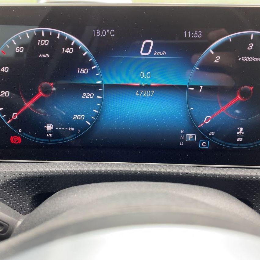 Bild enthält, Car, Transportation, Vehicle, Gauge, Car - Interior, Tachometer