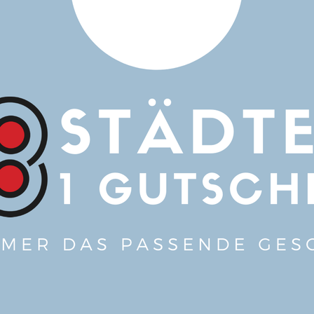 Bild enthält, Light, Logo, Advertisement, Traffic Light, Text