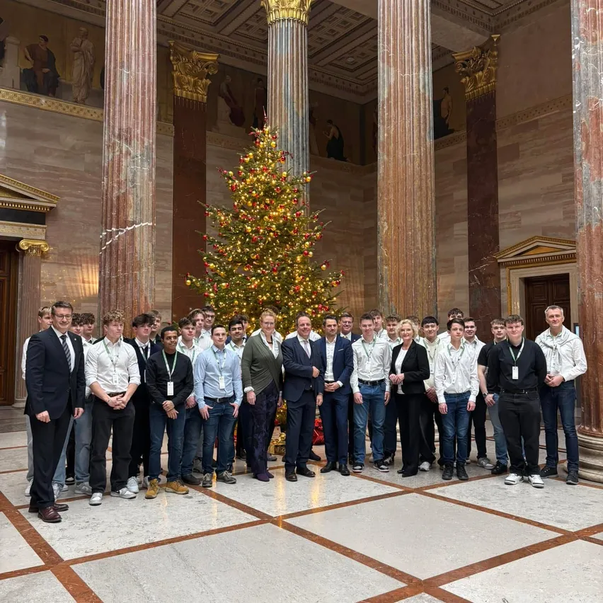 Groupshot, Person, Adult, Male, Man, Christmas Decorations, Festival, Suit, Christmas Tree, Jeans