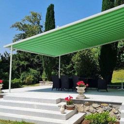 Bild enthält, Canopy, Interior Design, Grass, House, Housing, Patio, Porch, Outdoors