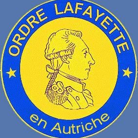 Bild enthält, Badge, Logo, Symbol, Person, Emblem, Face, Head