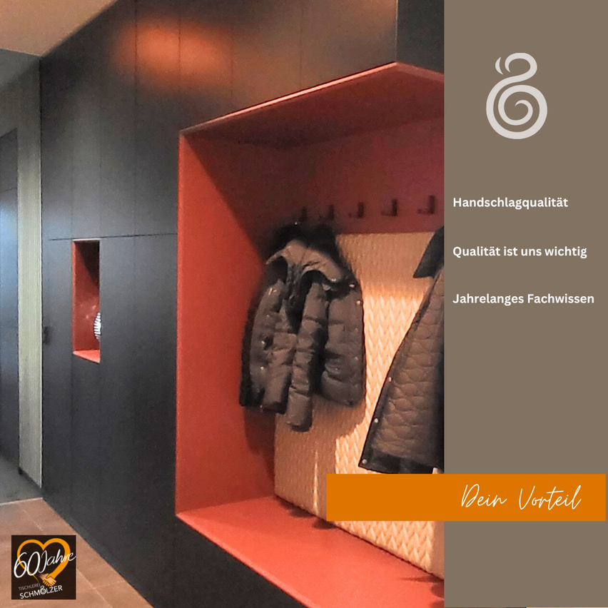 Bild enthält, Clothing, Coat, Furniture, Indoors, Interior Design, Dressing Room, Room