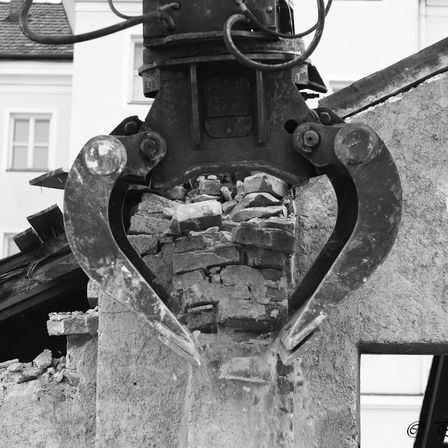 Bild enthält, Brick, Demolition