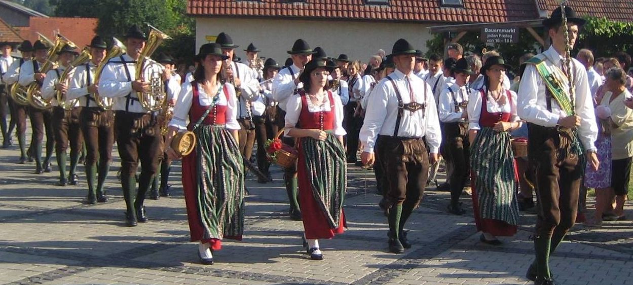 v1_migrated_image_77496805