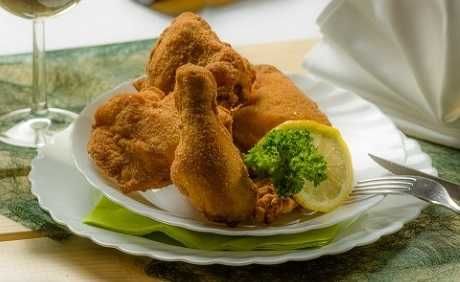 Bild enthält, Food, Fried Chicken, Food Presentation, Cutlery