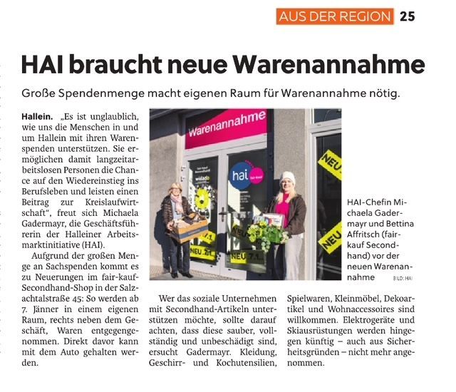 Ein Zeitungsartikel bespricht die Notwendigkeit eines neuen Spendenlagers. Große Spendenmengen erfordern einen eigenen Raum. Menschen können die Initiative unterstützen, indem sie Gegenstände für den fair-kauf Secondhand-Shop spenden.