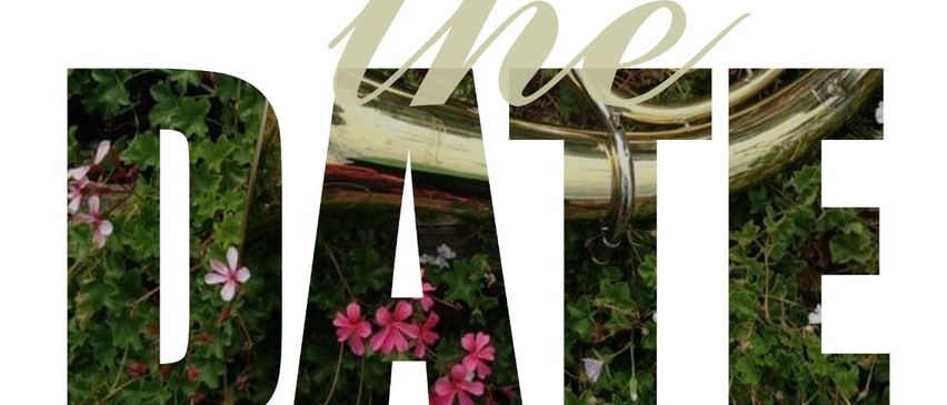 Ein Veranstaltungsposter mit Trompete und Blumen, Text lautet 'Save the Date'. Datum ist 27. Juni 2026. Bezirkstreffen mit Marschmusikbewertung in Neusiedl am See.