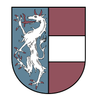 Ein heraldischer Schild, der in zwei Bereiche unterteilt ist. Die linke Seite ist blau mit einem weißen Drachen. Die rechte Seite ist in einen roten oberen und weißen unteren Teil unterteilt.