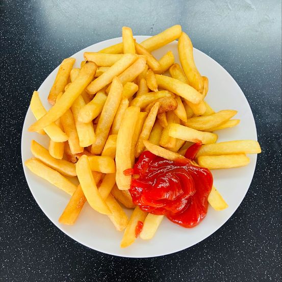 Bild enthält, Food, Food Presentation, Ketchup, Plate