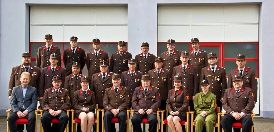 People, Person, Adult, Male, Man, Officer, Military, Military Officer, Coat, Suit