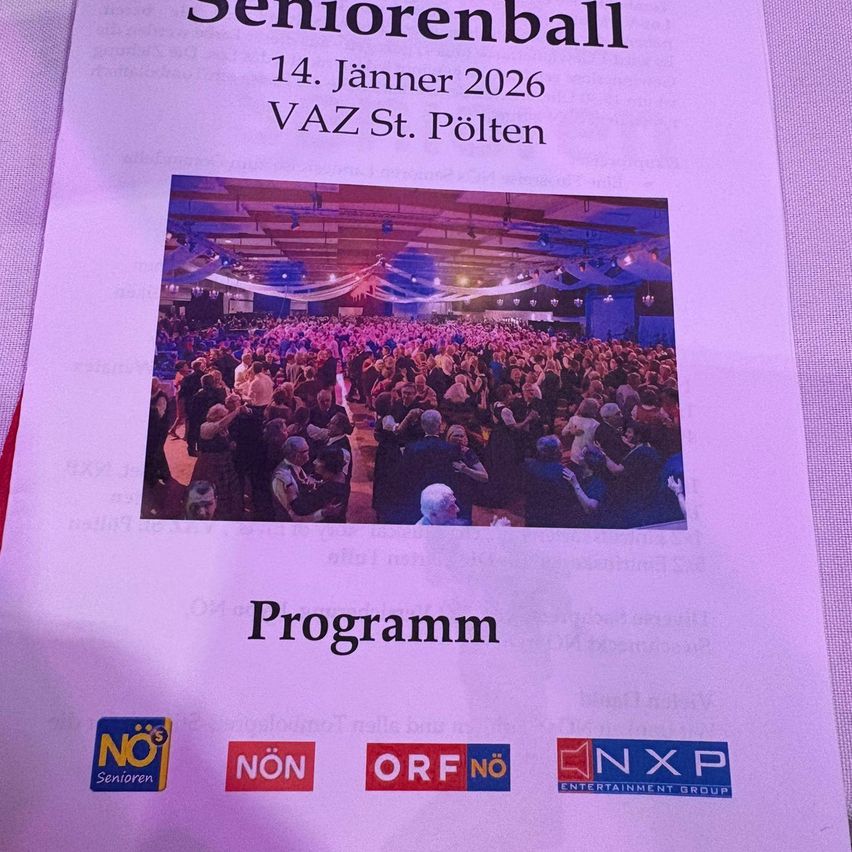 A poster advertises the Seniorenball event on January 14, 2026, at VAZ St. Polten. The image shows a crowd in a large hall, illuminated with purple lights. Logos of NO3 Senioren, NÖN, ORF NÖ, and NXP Entertainment Group are present.
