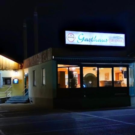 Bild enthält, Architecture, Building, Hotel, Lighting, Motel, City, Outdoors, Resort