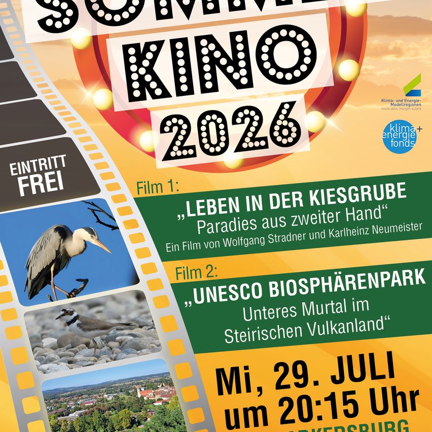 Plakat für Summer Kino 2026 mit zwei Filmen: 'Leben in der Kiesgrube' und 'UNESCO Biosphärenpark'. Das Plakat zeigt Bilder eines Kranichs und eines Vogels, einer Stadtlandschaft und einer Filmrolle. Die Veranstaltung ist freier Eintritt und findet am 29. Juli um 20:15 statt.