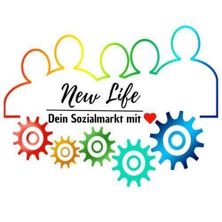 Das Logo für New Life, einen Sozialmarkt, zeigt bunte Zahnräder und Silhouetten von Menschen, mit einem Herzsymbol in der Mitte.