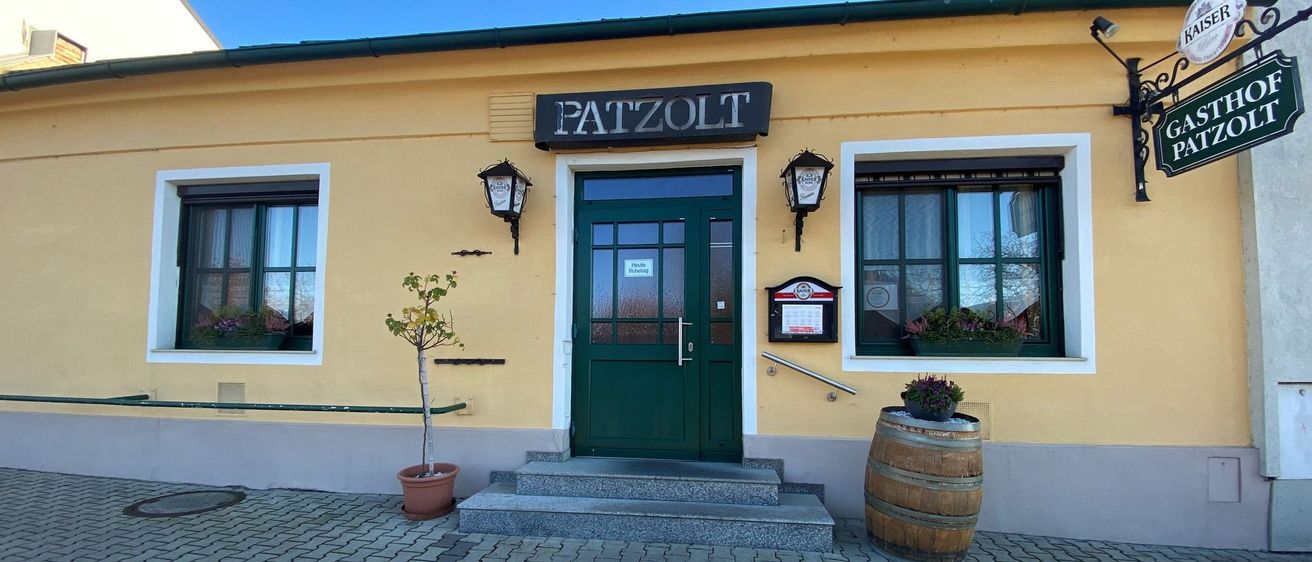 Bild enthält, Architecture, Building, Housing, Plant, Floor, Door, House, Path