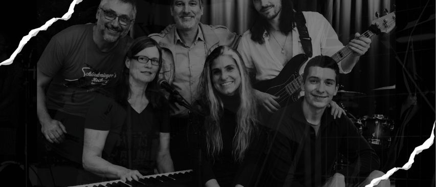 Eine Jazzband tritt am Freitag, den 10.07.2026 um 20 Uhr in der Kunst Galerie Waldviertel auf. Die Künstler sind Claudia Wolf am Gesang und Gitarre, Bernhard Talamas am Saxophon, Benjamin Talamas am Saxophon und Sigrid Machoweit am Klavier.