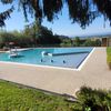 Bild enthält, Hotel, Resort, Pool, Water, Swimming Pool, Outdoors, Nature, Scenery, Tree, Garden