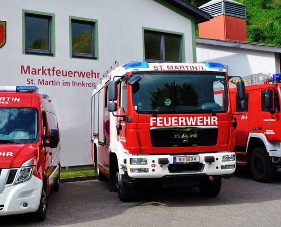 Bild enthält, Transportation, Truck, Vehicle, Car, Machine, Wheel, Fire Station, Fire Truck