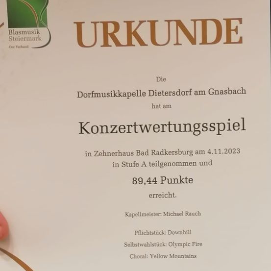 Bild enthält, Text, Document, Receipt, Business Card, Paper