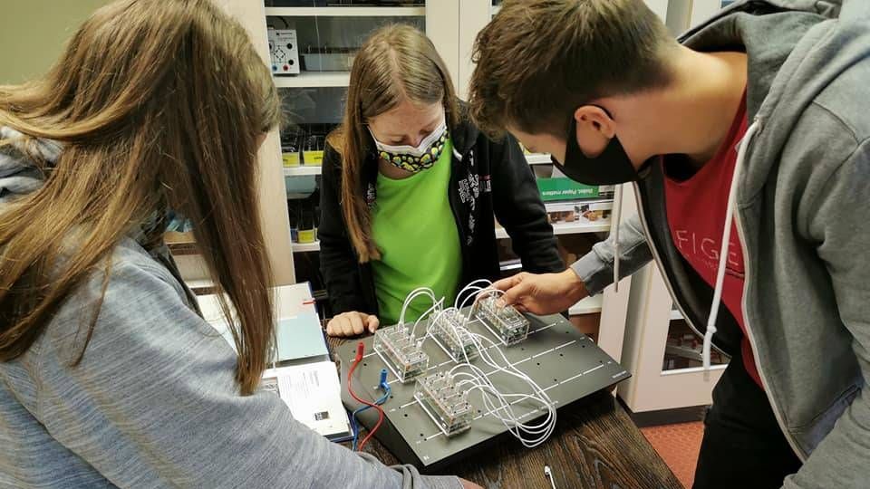 v1_migrated_image_836585