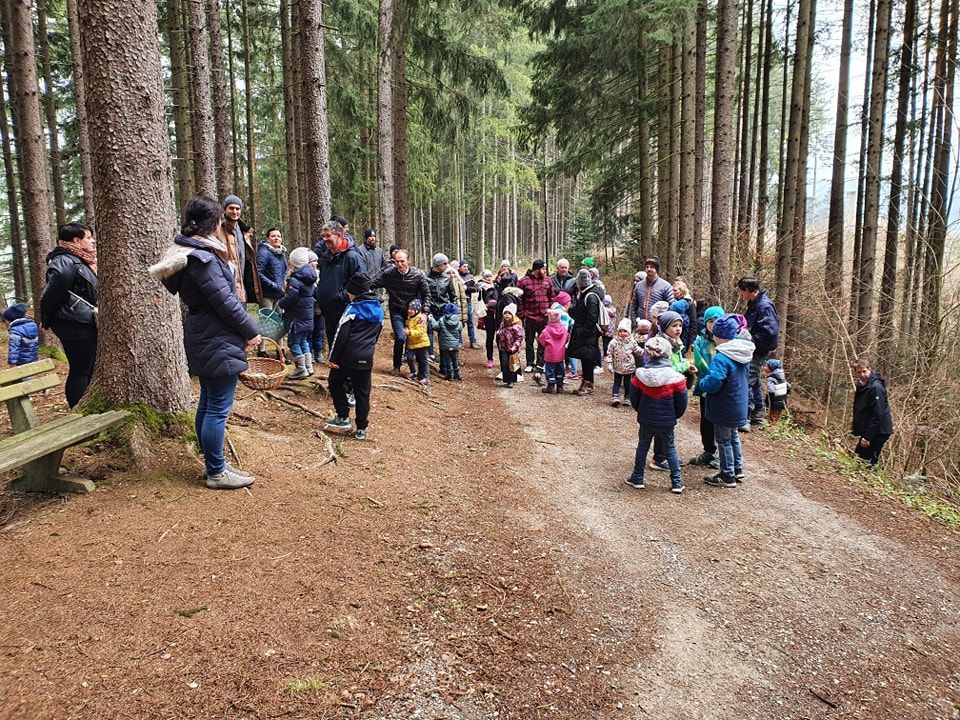 Bild enthält, Bag, Person, Backpack, Backpacking, People, Outdoors, Nature, Path